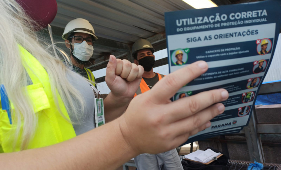 Março marca reforço no uso dos EPIs no Porto de Paranaguá