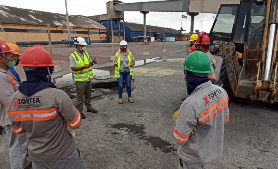 Março marca reforço no uso dos EPIs no Porto de Paranaguá