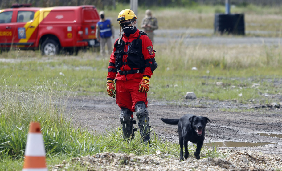 Simulado de cena encerra treinamento da Força Nacional do SUS no Paraná