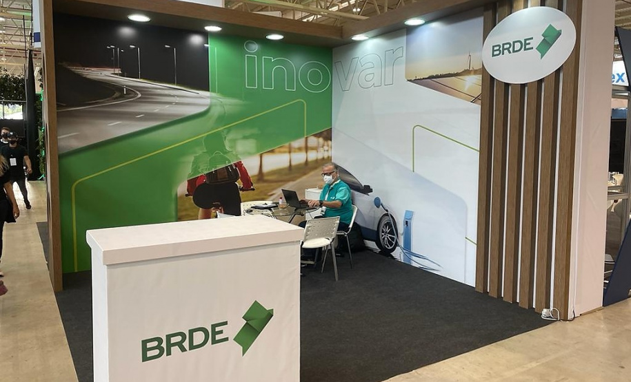 BRDE participa do Smart City Expo Curitiba com equipe de novos negócios