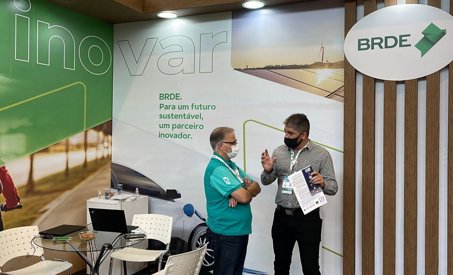 BRDE participa do Smart City Expo Curitiba com equipe de novos negócios