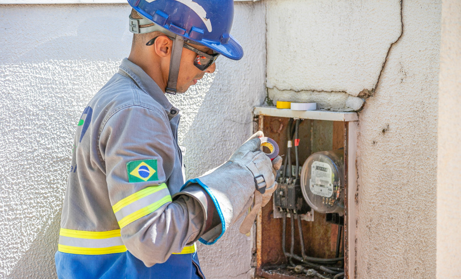 Rede elétrica inteligente da Copel chega a mais sete municípios do Centro-Sul