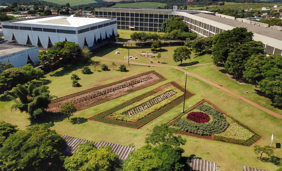 Bolsas de pesquisa da Unioeste movimentam inovação no Oeste e Sudoeste