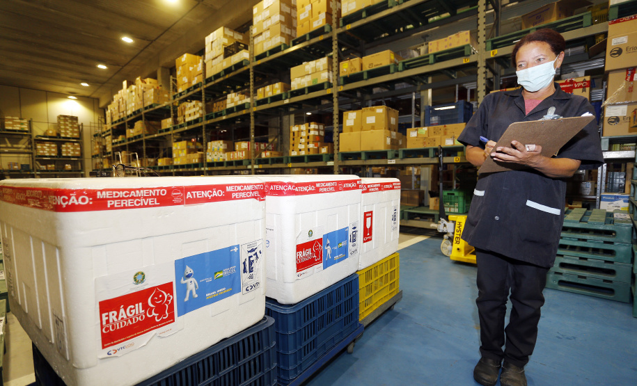 Regionais de Saúde recebem primeiras 413 mil doses da vacina contra a gripe