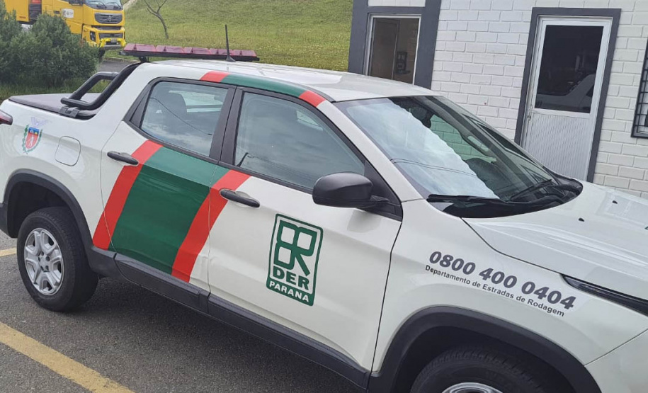 Guinchos e 0800 no lote 4 do anel de integração