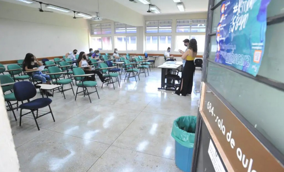 UEL aprova retorno do vestibular em duas fases: março e abril de 2023