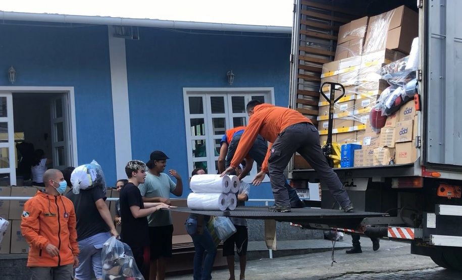 O impacto do desastre foi muito grande, diz paranaense que ajudou na operação de apoio a Petrópolis