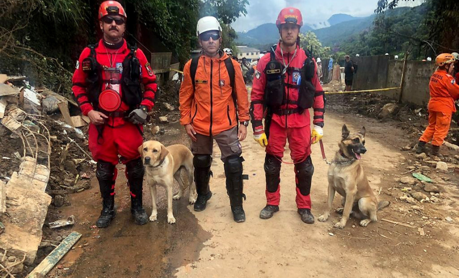 O impacto do desastre foi muito grande, diz paranaense que ajudou na operação de apoio a Petrópolis