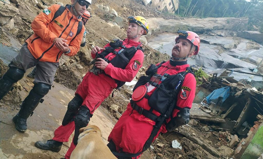 O impacto do desastre foi muito grande, diz paranaense que ajudou na operação de apoio a Petrópolis