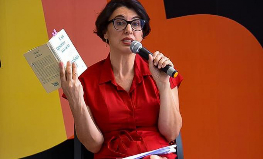 Giovana Madalosso participa da programação especial da Biblioteca Pública