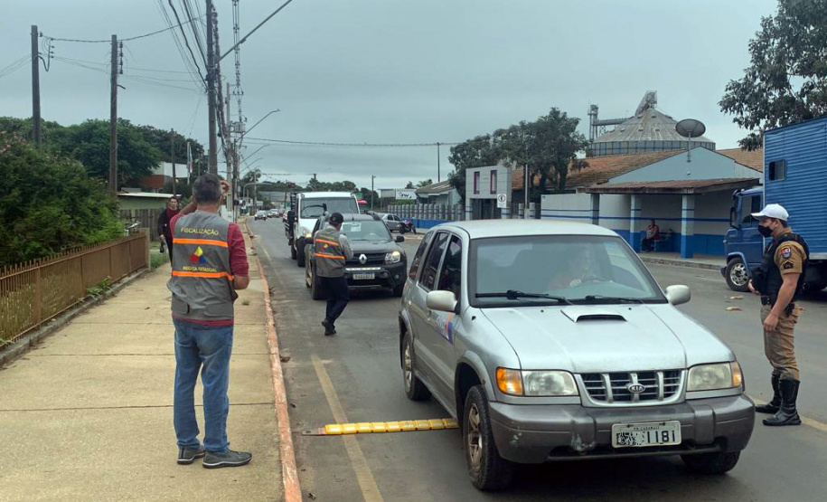 Receita Estadual deflagra operação de fiscalização do IPVA em Carambeí