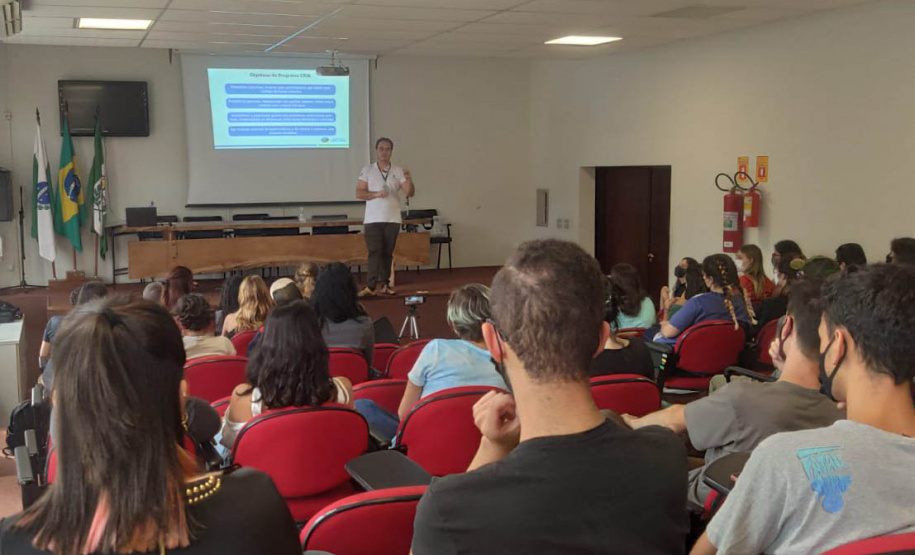 Governo do Paraná torna permanente o curso para voluntariado no cuidado de animais silvestres  - cURITIBA, 21/03/2022