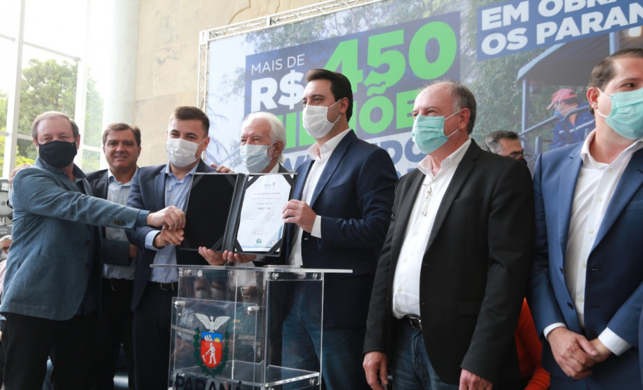 Governo investe mais de R$ 450 milhões em obras urbanas nos municípios do Paraná
