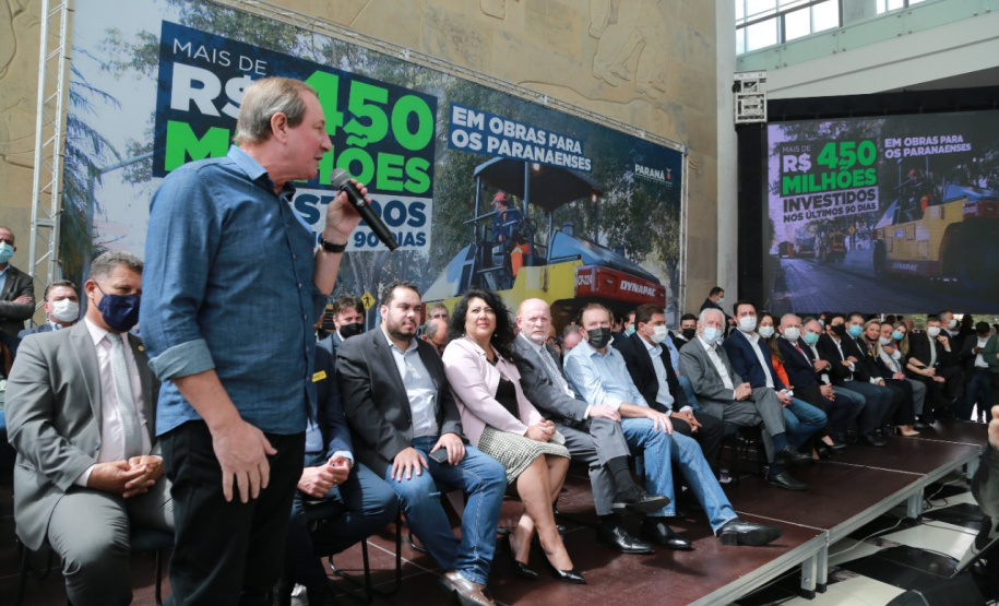 Governo investe mais de R$ 450 milhões em obras urbanas nos municípios do Paraná