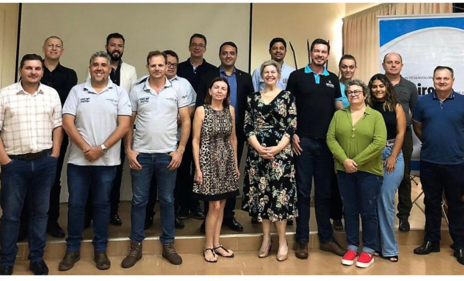 Região Oeste recebe orientações do Governo do Estado para atração de investimentos