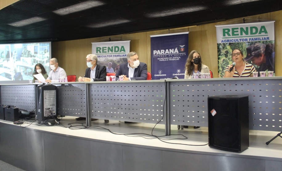 Renda Agricultor Familiar homenageia municípios com melhor desempenho no programa
