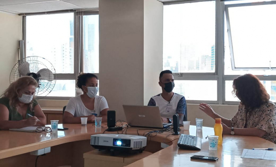 Deppen discute retorno dos grupos de Narcóticos Anônimos no sistema prisional