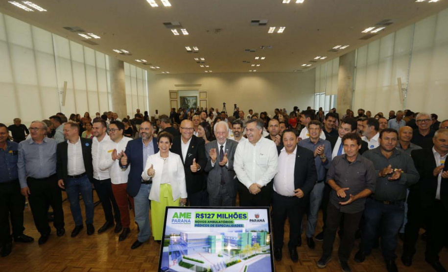 Governo anuncia investimento de R$ 126,9 milhões em nove Ambulatórios Médicos de Especialidades
