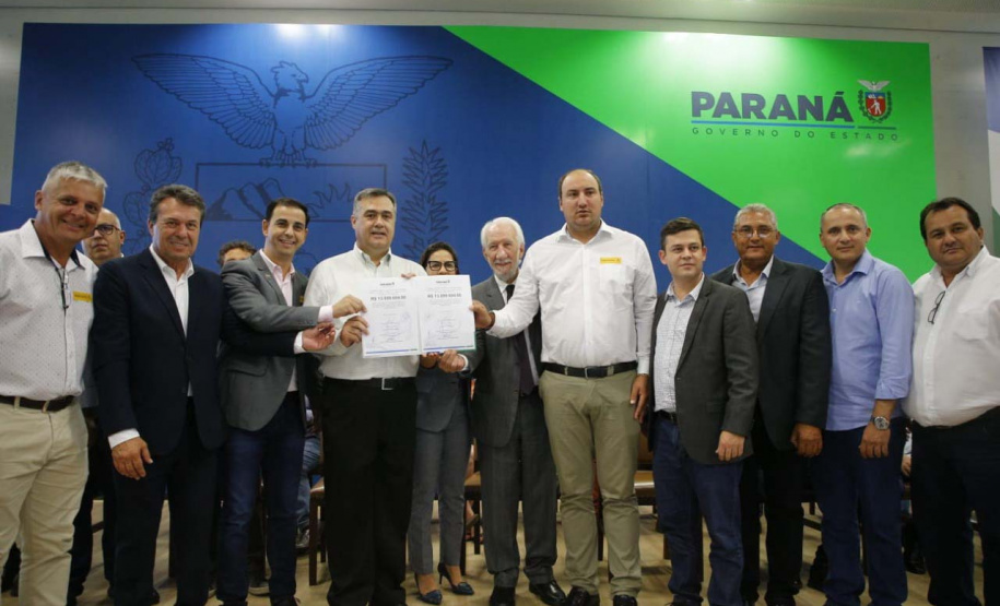 Governo anuncia investimento de R$ 126,9 milhões em nove Ambulatórios Médicos de Especialidades