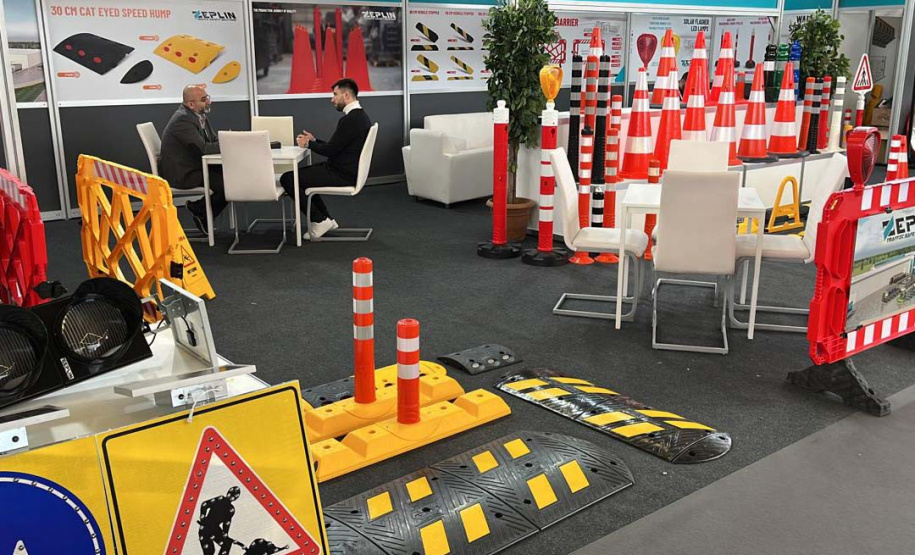 Paraná participa de evento global sobre tecnologias de trânsito, mobilidade e segurança viária