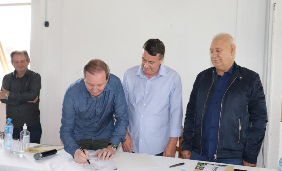 Marmeleiro e Santo Antônio do Sudoeste recebem R$ 18,5 milhões do Governo do Estado para Desenvolvimento Urbano