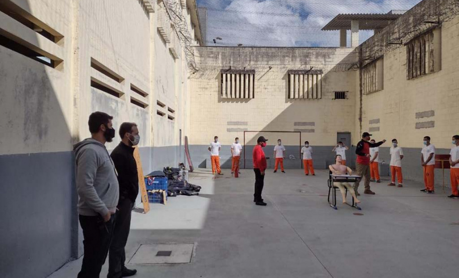 Presos concluem treinamento de combate a incêndio na Penitenciária de Piraquara