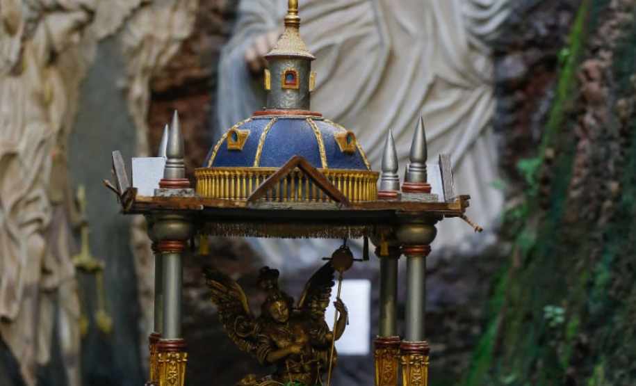 Santuário de São Miguel Arcanjo, em Bandeirantes, - Bandeirantes, 09/04/2022