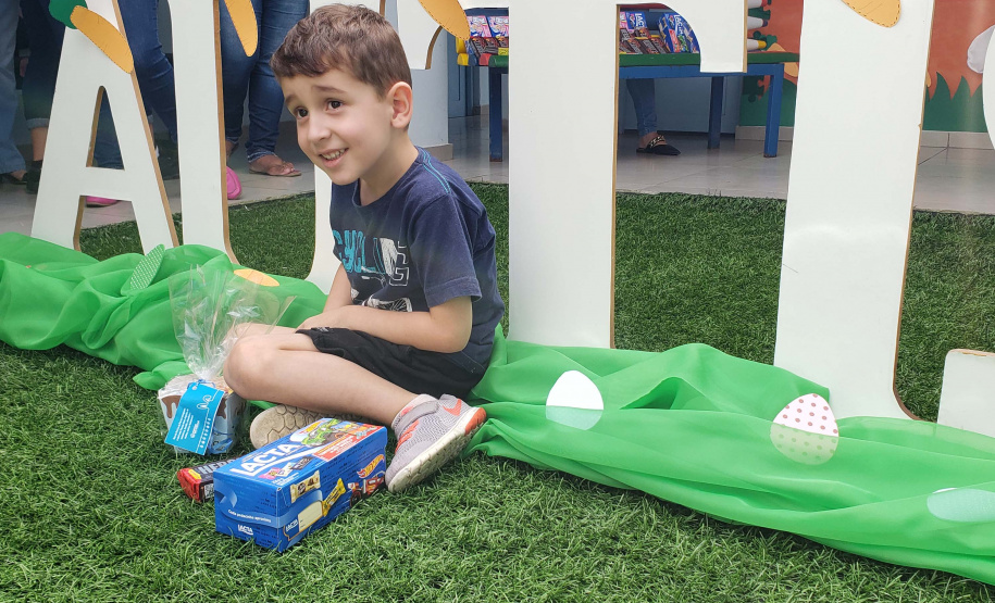 Portos do Paraná celebra Páscoa com crianças do Centro Municipal de Autismo de Paranaguá