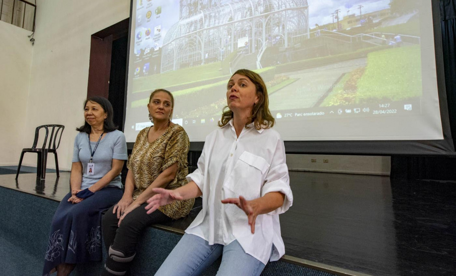 Gestores culturais vêm a Curitiba para intercâmbio cultural e para conhecer o Raízes do MIS