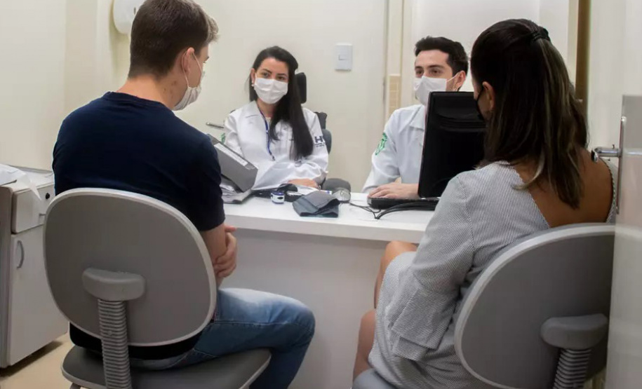 Unioeste forma a primeira estudante de Medicina com tetraparesia do Brasil