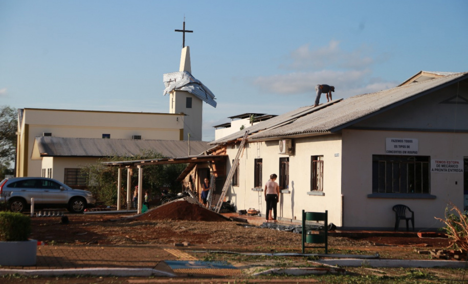 Estado envia ajuda humanitária a cidades do Oeste e Noroeste atingidas por temporais