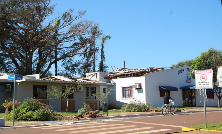 Estado envia ajuda humanitária a cidades do Oeste e Noroeste atingidas por temporais