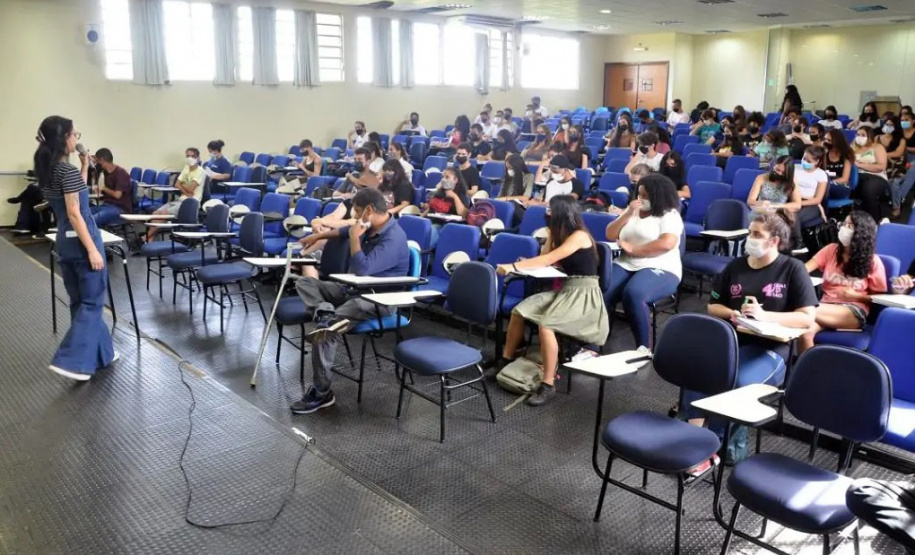 Curso Especial Pré-vestibular começa ano letivo com a primeira aula presencial