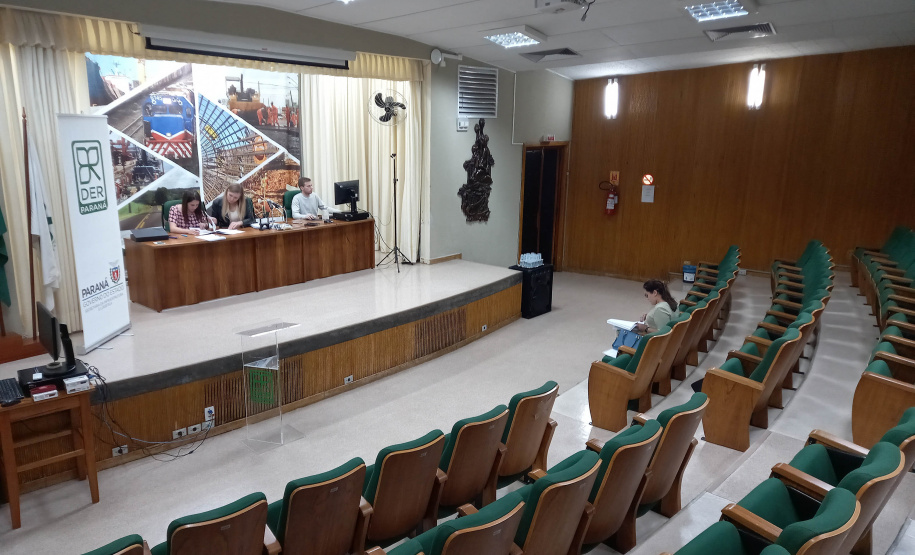 Licitação passarela de Bandeirantes