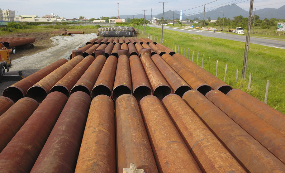 Trecho da praia de Matinhos fica interditado para preparação do canteiro de obras