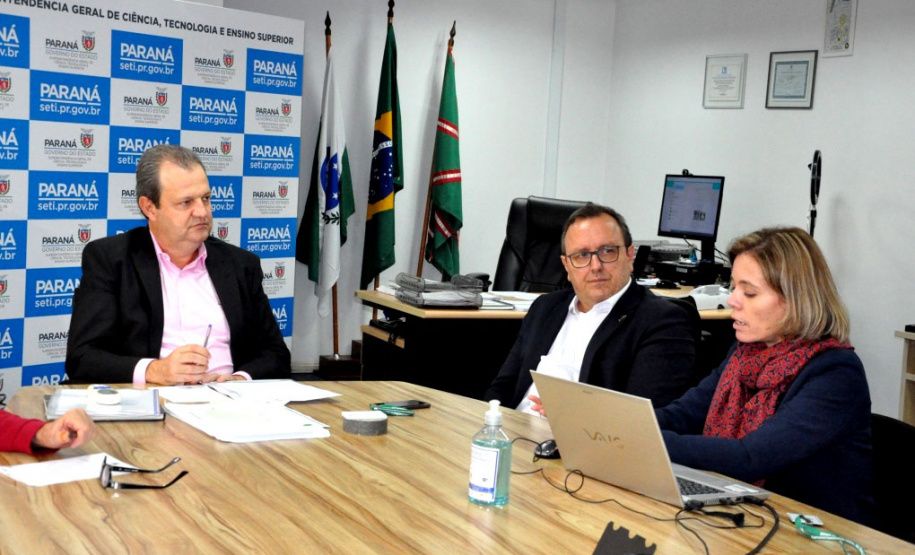 Internacionalização da UEM ganha destaque em programa norte-americano de educação