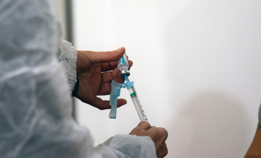 Lotes já distribuídos da vacina contra Covid-19 terão prazo de validade expandido