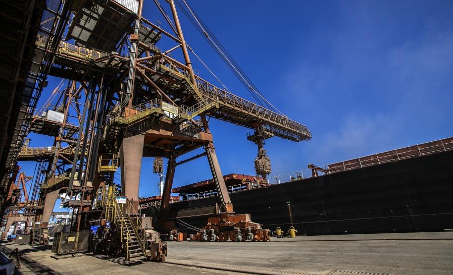 Portos de Paranaguá e Antonina registram alta de 9,4% no 1º trimestre