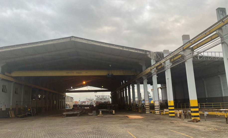 DER/PR realiza visita técnica em estaleiro que fará reforma de ferry boats