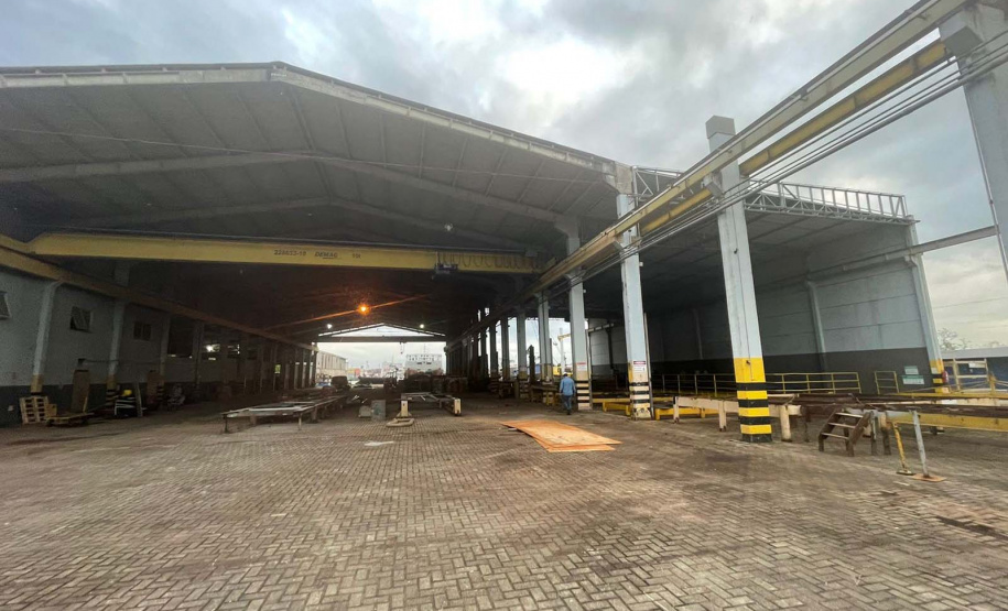 DER/PR realiza visita técnica em estaleiro que fará reforma de ferry boats