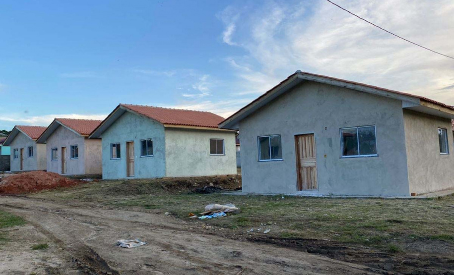 Famílias de Rio Azul têm até dia 20 para participar da seleção de 34 casas populares