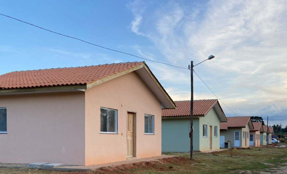 Famílias de Rio Azul têm até dia 20 para participar da seleção de 34 casas populares