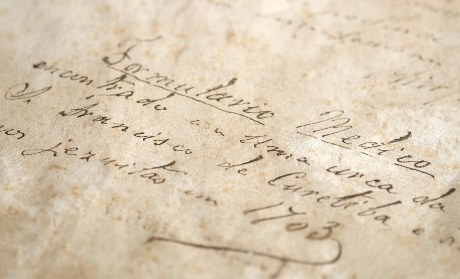 Documento jesuíta raro é exposto no MUPA pela primeira vez no Paraná