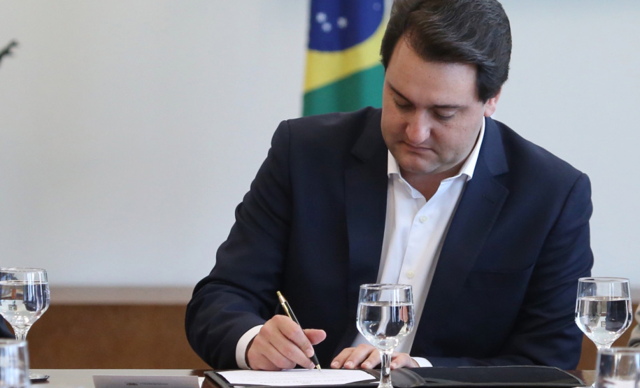 Governador