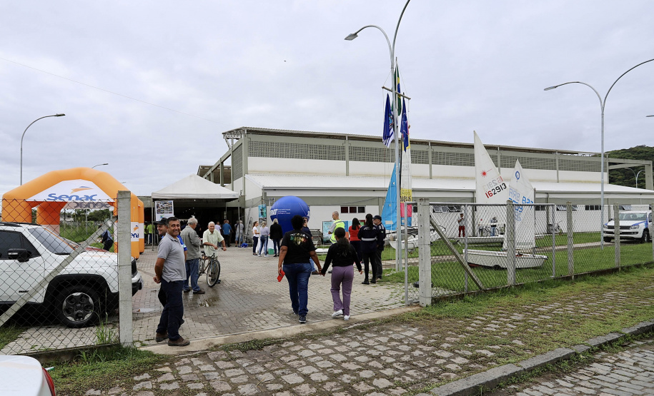 Projeto Porto Cidade atende mais de 500 pessoas em Antonina