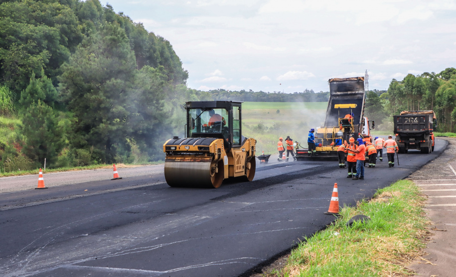 Implantação de terceiras faixas avança e traz mais agilidade e segurança para o tráfego na PR-092