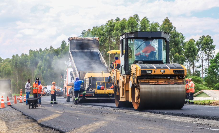 Implantação de terceiras faixas avança e traz mais agilidade e segurança para o tráfego na PR-092