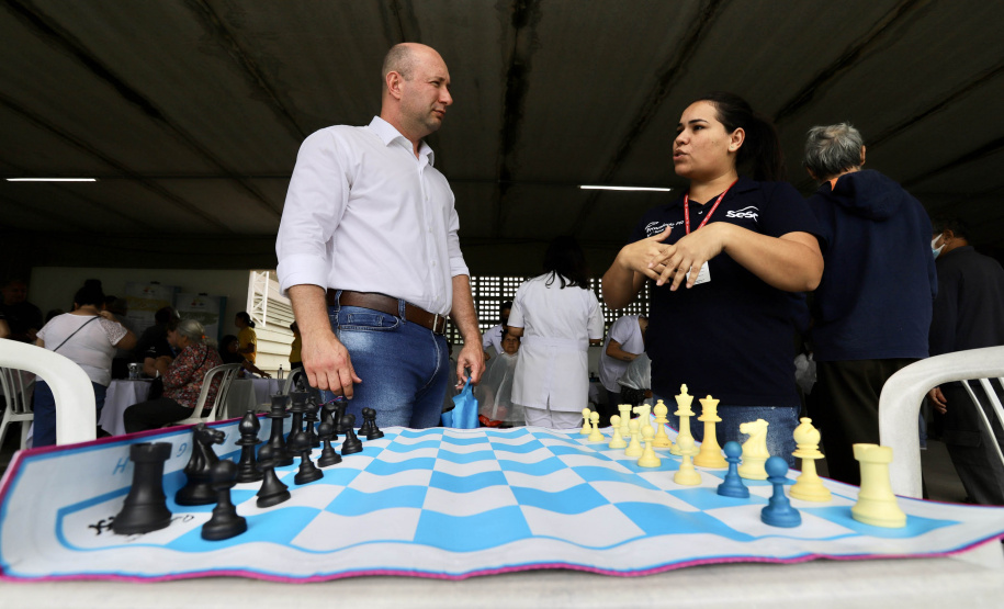 Projeto Porto Cidade atende mais de 500 pessoas em Antonina