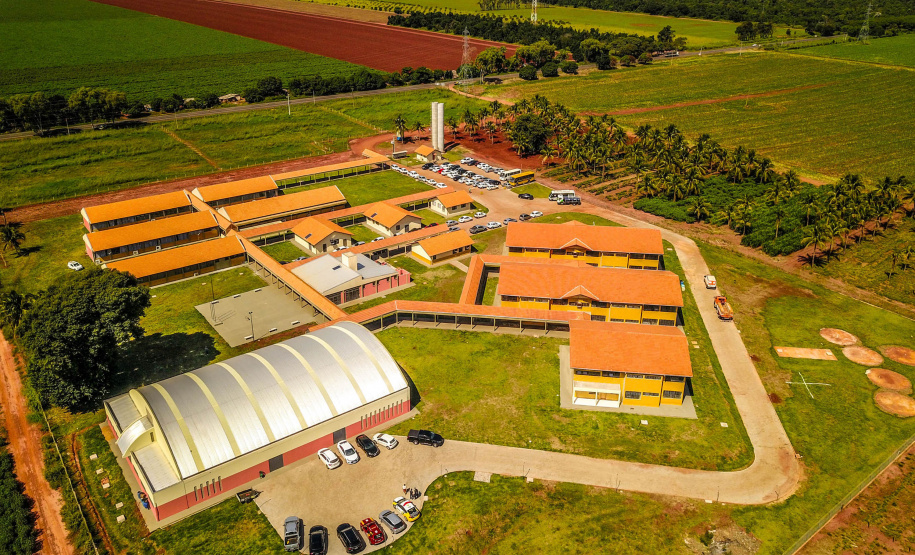 COLÉGIO AGRÍCOLA