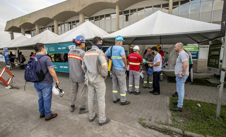 Saúde nos Portos atende portuários em Paranaguá